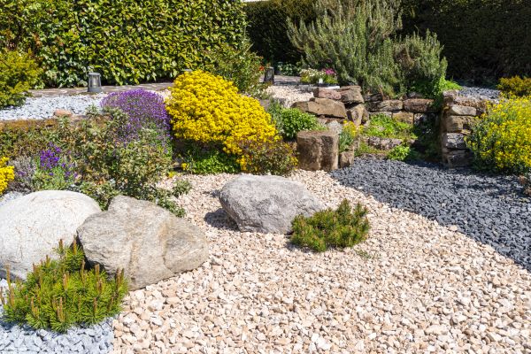 Decorative Gravel Installation in Saint Peters