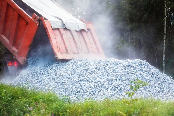 Gravel Hauling Service in Saint Peters