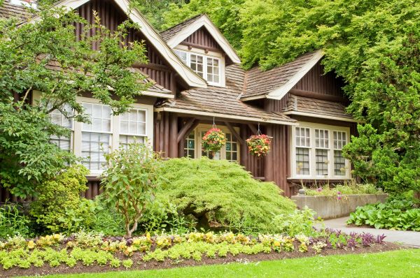 Log Home Landscaping in Saint Peters
