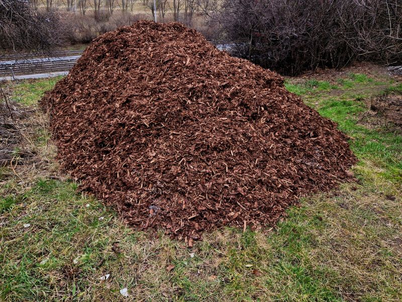 Brown Mulch Installation